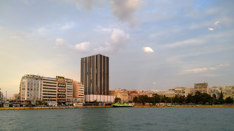Illustration for article titled The Stark Beauty Of The World's Tallest Unoccupied Buildings
